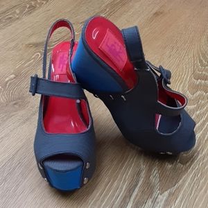 FRH 6.5 riveted peeptoe platform wedges